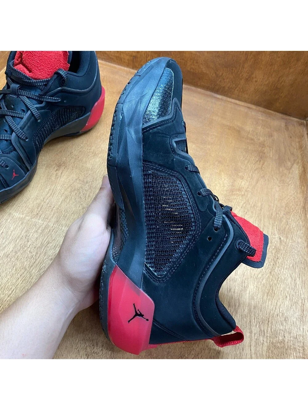 Nike Air Jordan XXXVII 37 Low Bred Shoes Mens 11.5 Black Red Sneakers DQ4122-007